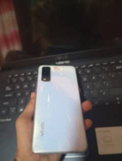 vivo y21