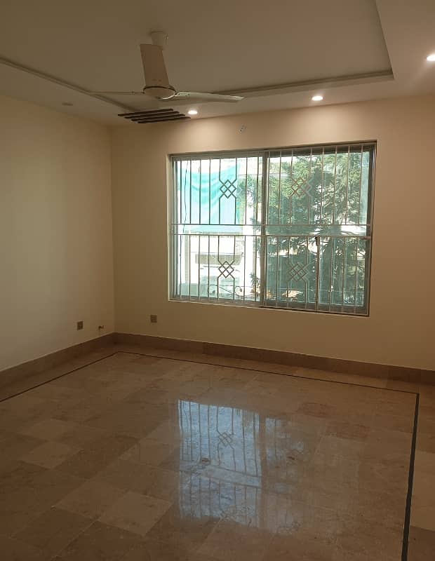 Fully Renovated Double Story House For Rent (6 Marla) G-11 12