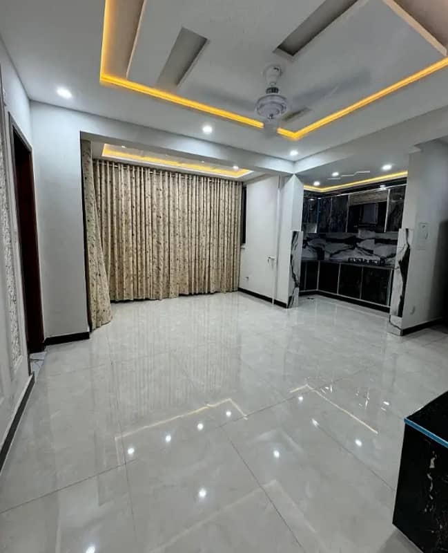 G-11/4 PHA D-Type Fully Renovated Tile Floor Flat For Sale 3