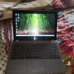 Acer Chromebook C740 Ram 4 GB and Storage 128 SSD