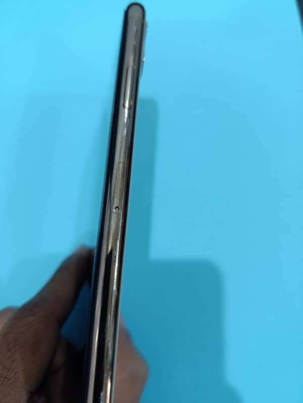 iphone 11 pro max non pta 4