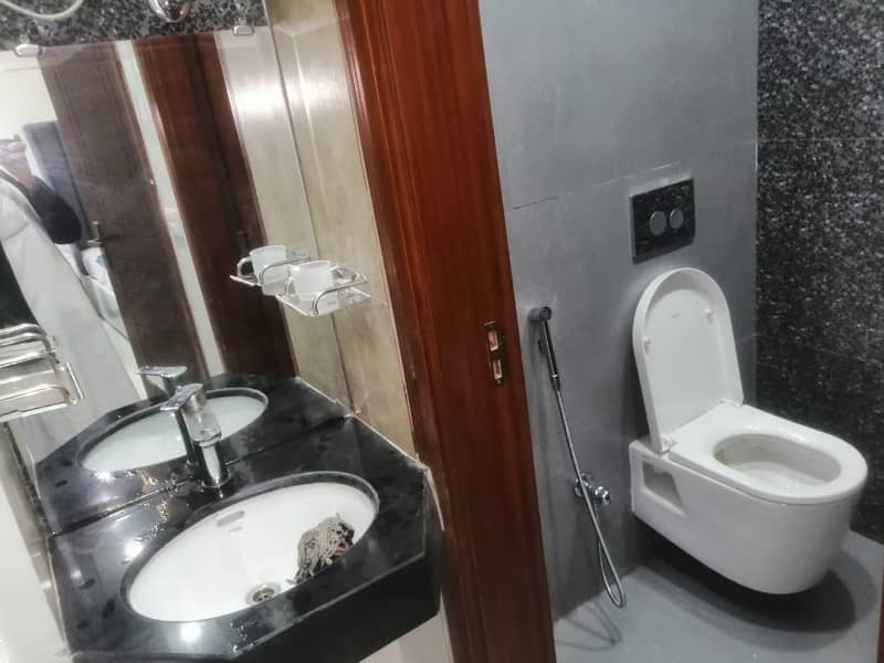 Studio Bedroom Fully Furnished Luxury Flat Available For Rent In Spanish Boulding Sector E Nishtar Block Bahria Town Lahore 6