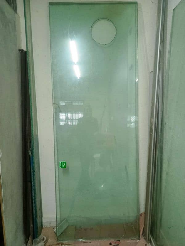 Glass Door 12mm, 9foot 4inch x 7foot 1inch 1