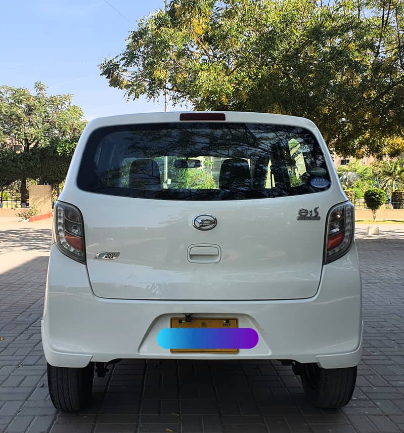 Daihatsu Mira 2015 7