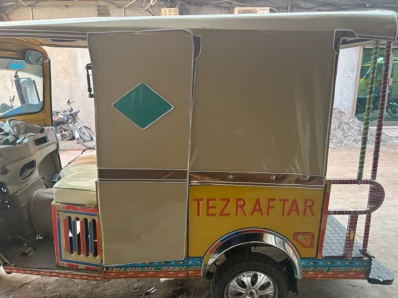 Auto rickshaw tezraftar (new poshish) cleanest 1