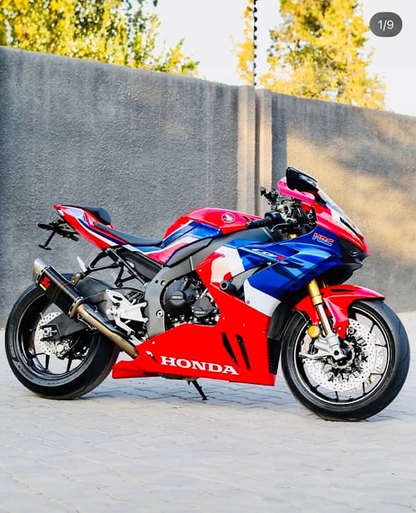 Honda CBR Fireblade RRR sp edition 0