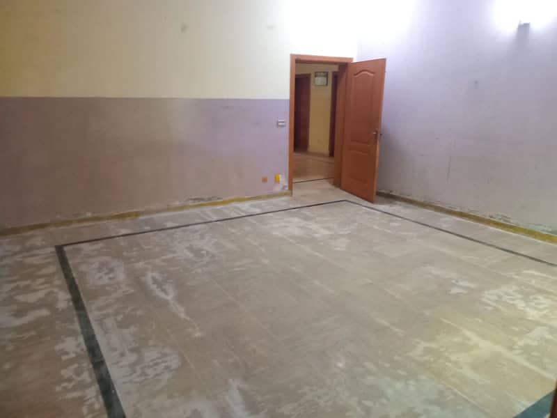 One Kanal Lower Portion For Rent Valencia Town 4