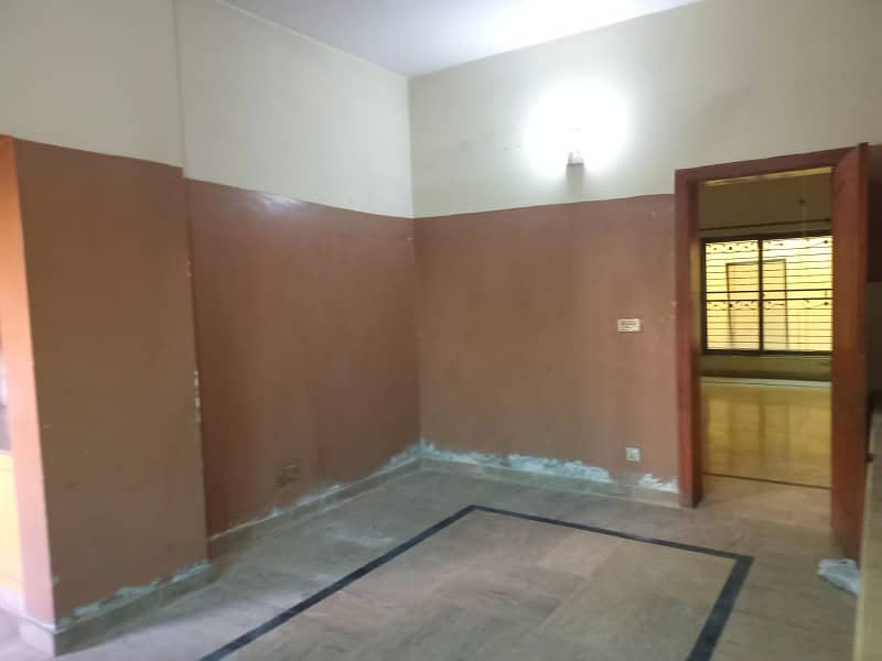 One Kanal Lower Portion For Rent Valencia Town 11