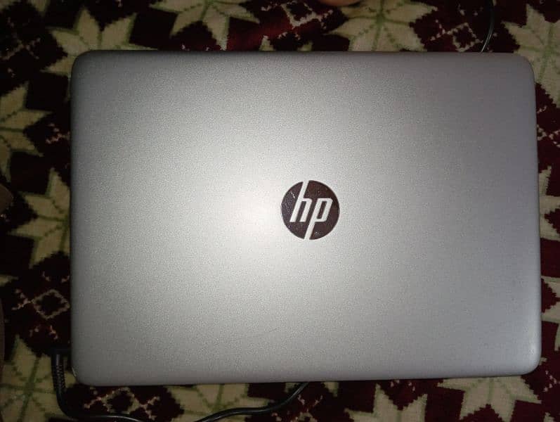 HP Elite Book 5