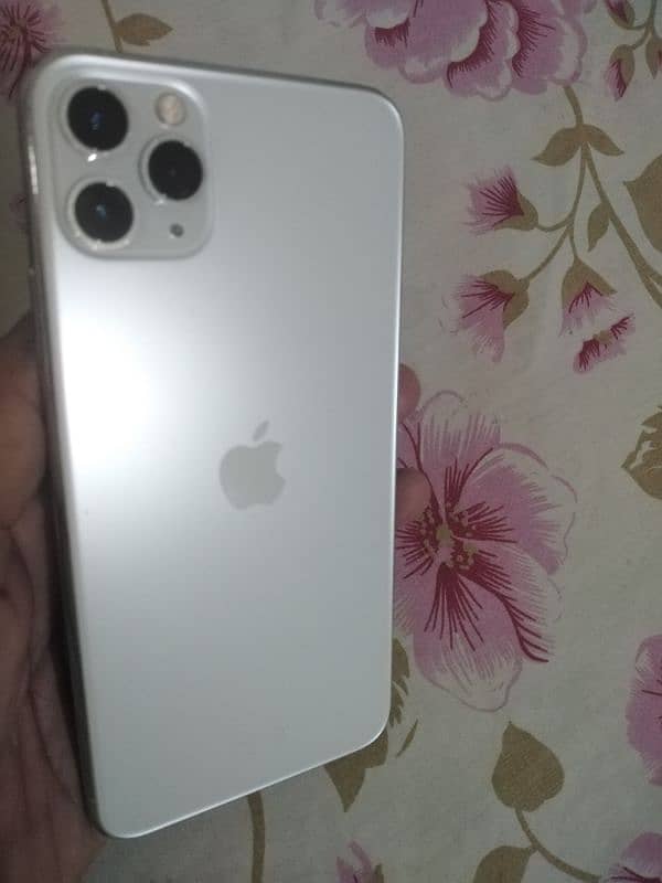 Iphone 11 pro max 4GB 64 GB PTA not approved Battery health 76% 0