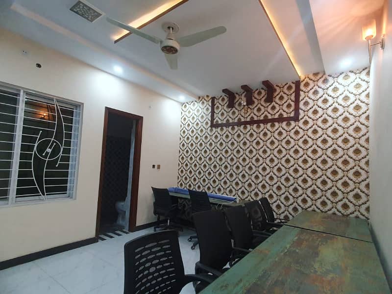 Furniture office available in Johar town 0