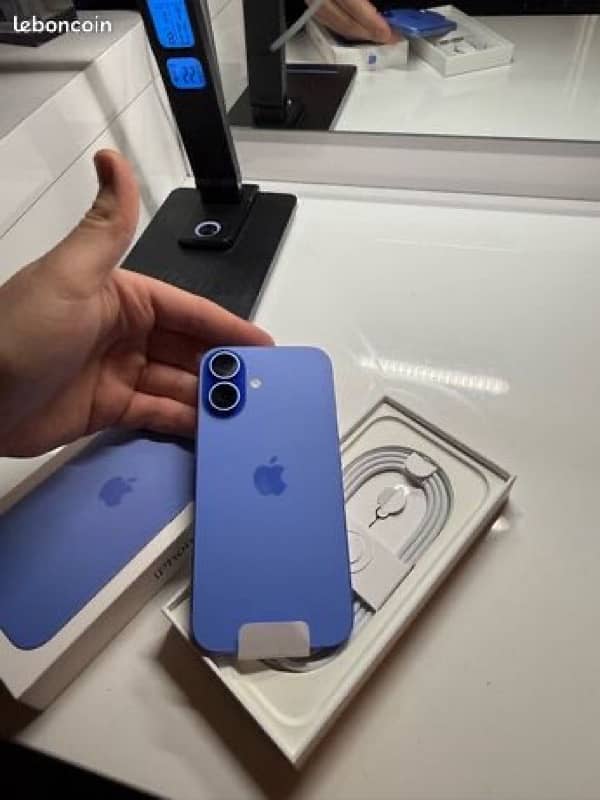 IPhone 16 plus Pta Approved with Apple Watch 10 0