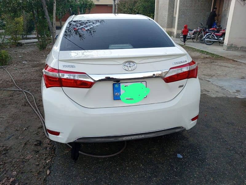 Toyota Corolla GLI 2015 3