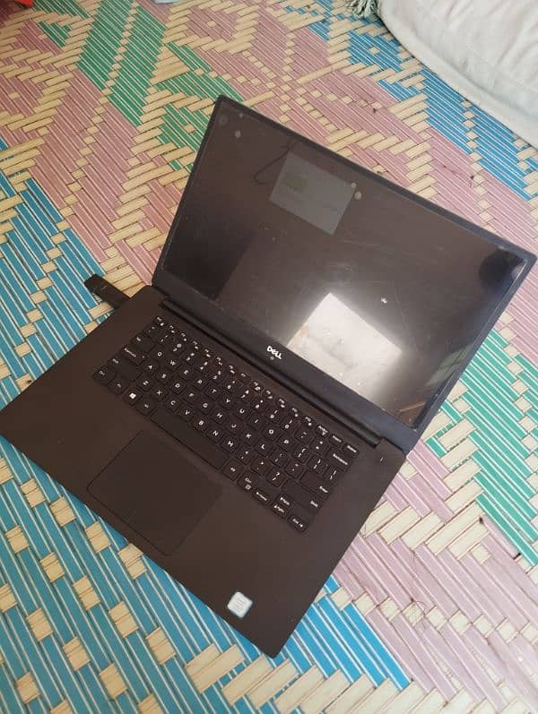 Dell Precision 5530 6