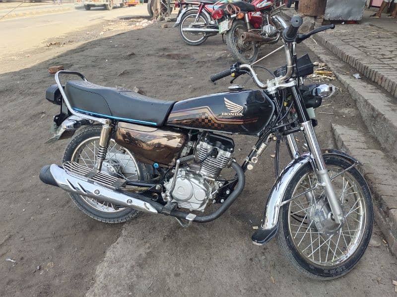 Honda 125 brand new 1