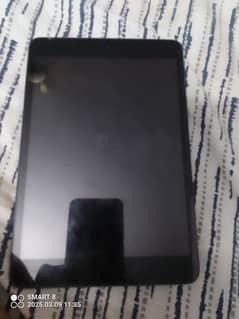 ipad mini 64 gb 10/10 condition