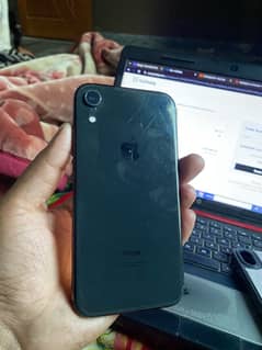 iPhone XR not pta 64 go