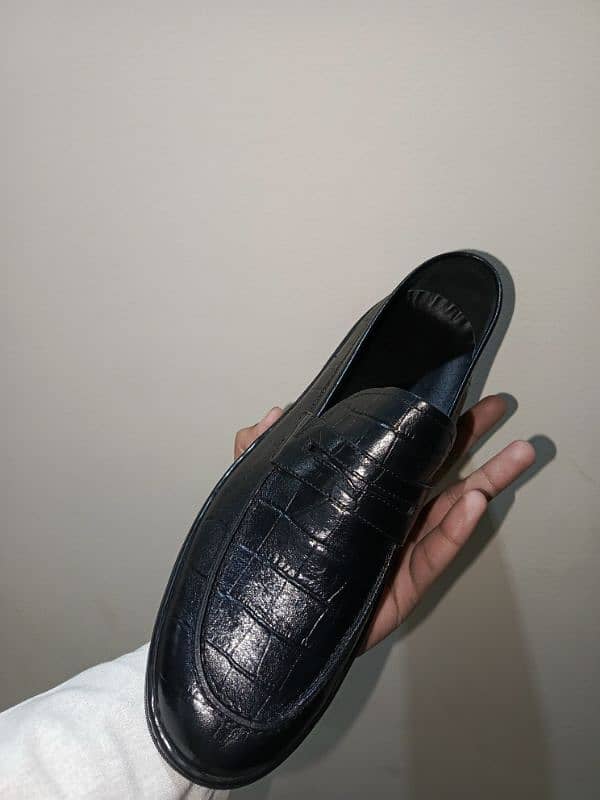 Logo leather loafers 5