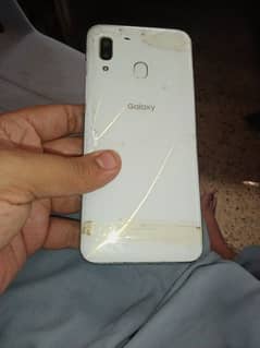 on hain mobile a30 Samsung non pta mobile body or panal chang huga