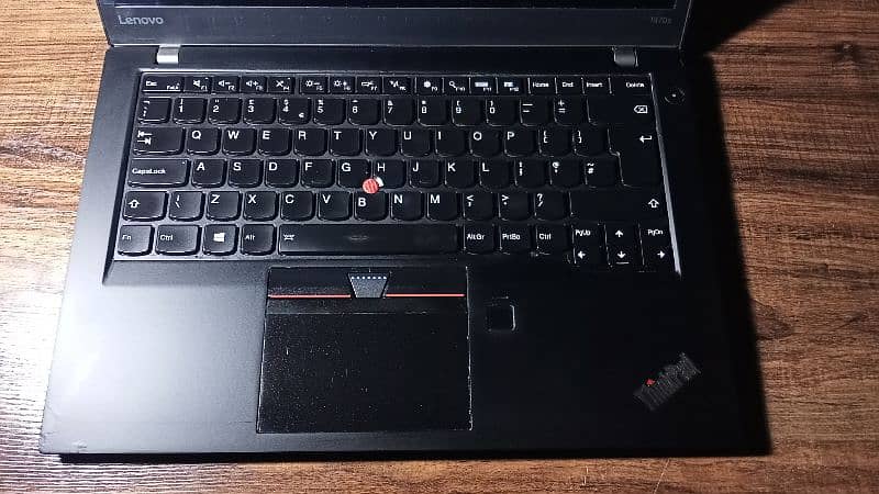 ThinkPad T470s 14 inch laptop (windows 11 capable) 1