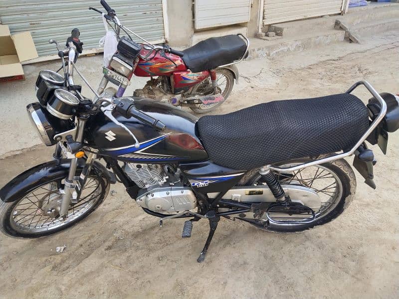 GS 150 Suzuki Motorcycle For sale 1