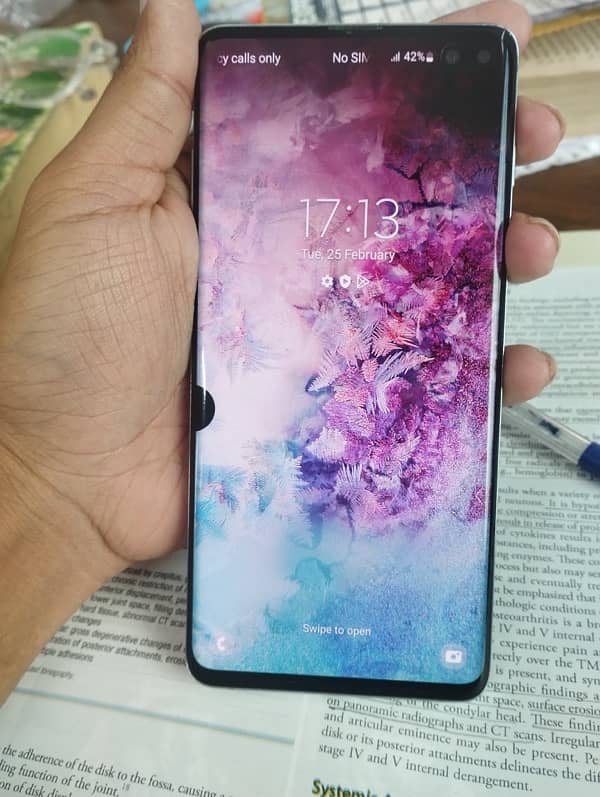 samsung s10 plus 8/128 officially PTA approved 4