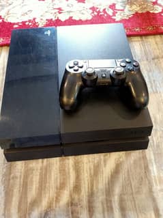 PS4 fat 500gb with one controller