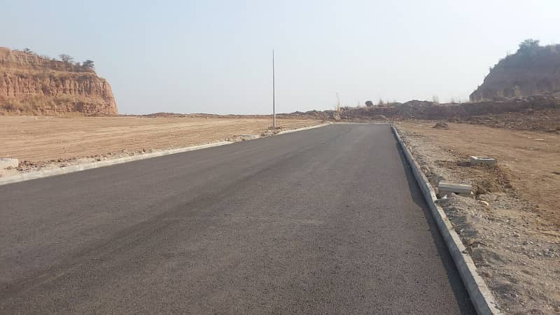 10 Marla Top Heighted Full View Plot Bahria Town Rawalpindi Phase 8, F3 Block (Open Transfer) 1