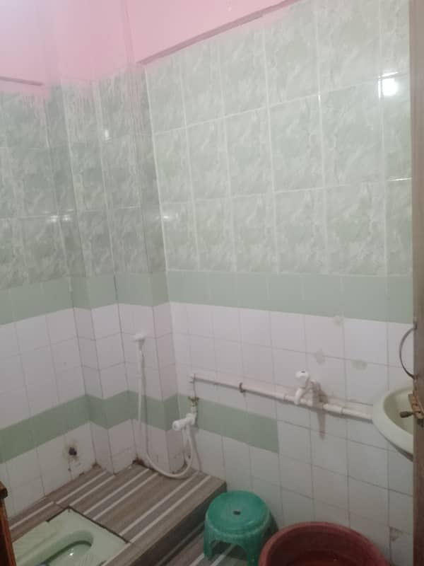 3 bed dd tile flooring flat for rent 3