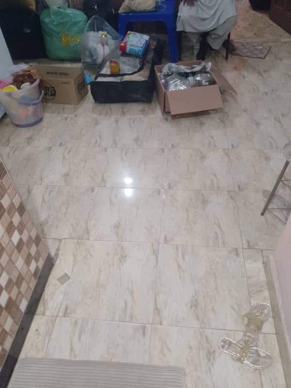 3 bed dd tile flooring flat for rent 6