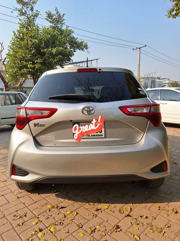 Toyota Vitz 2017 11