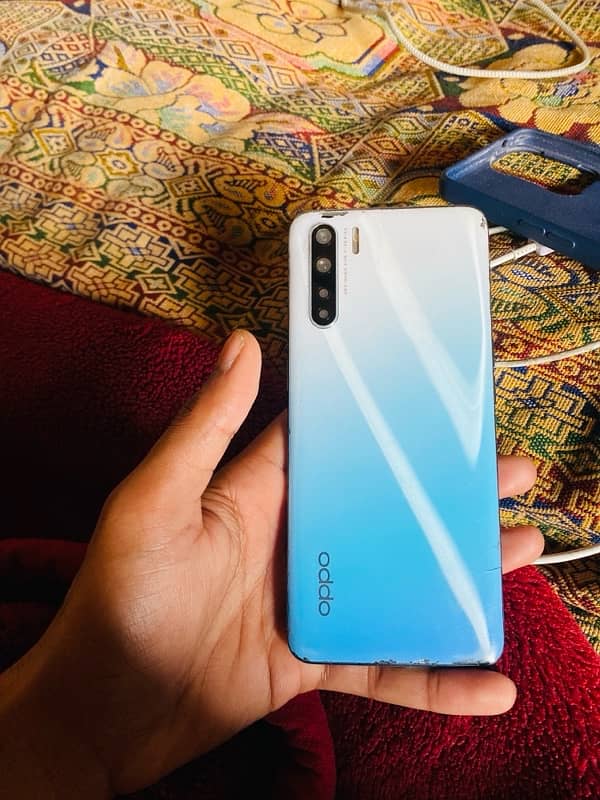Oppo F15 0