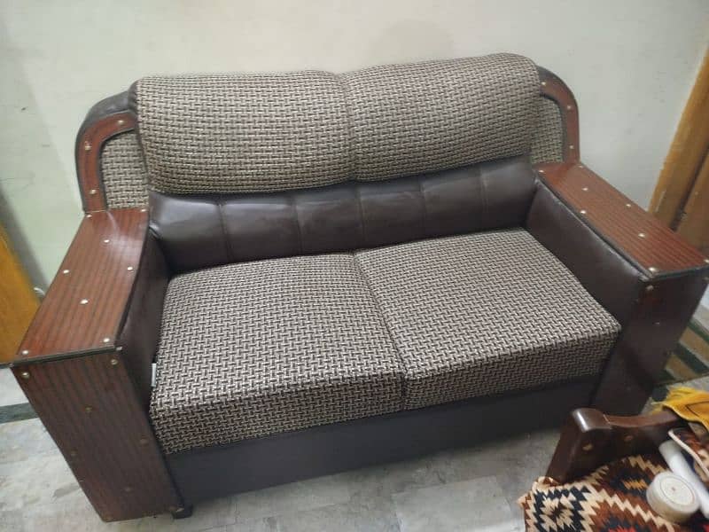 Complete Sofa set 3 seater,2 Seater,one Seater 10