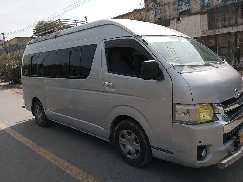 Toyota hiace grand cabine GL for sale 1