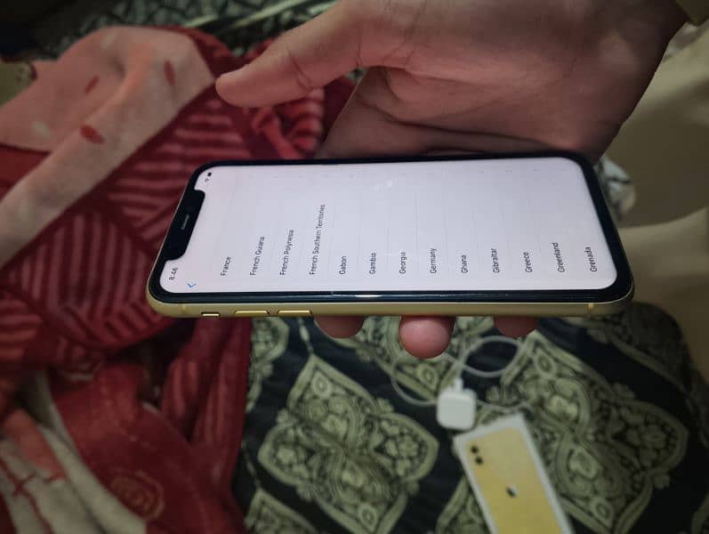 iphone 11 best condition 2