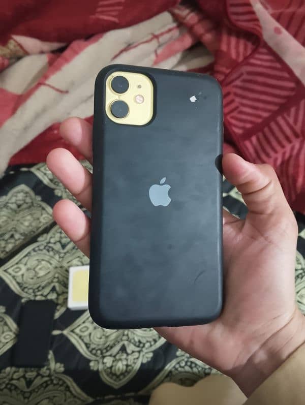 iphone 11 best condition 9