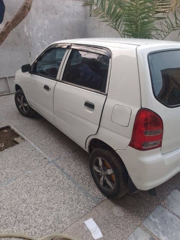 Suzuki Alto 2011 5