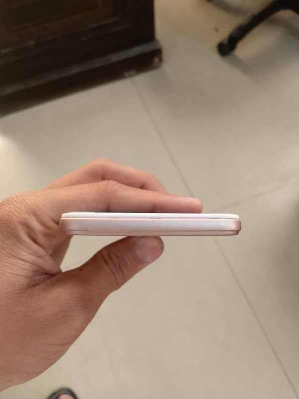 OPPO A57 1