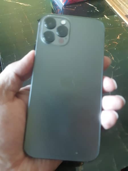 iPhone 12 pro - graphite color 1