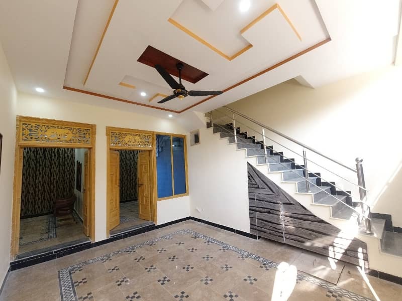 Owner Built 5 Marla House For sale In Gulshan-e-Iqbal Gulshan-e-Iqbal 3