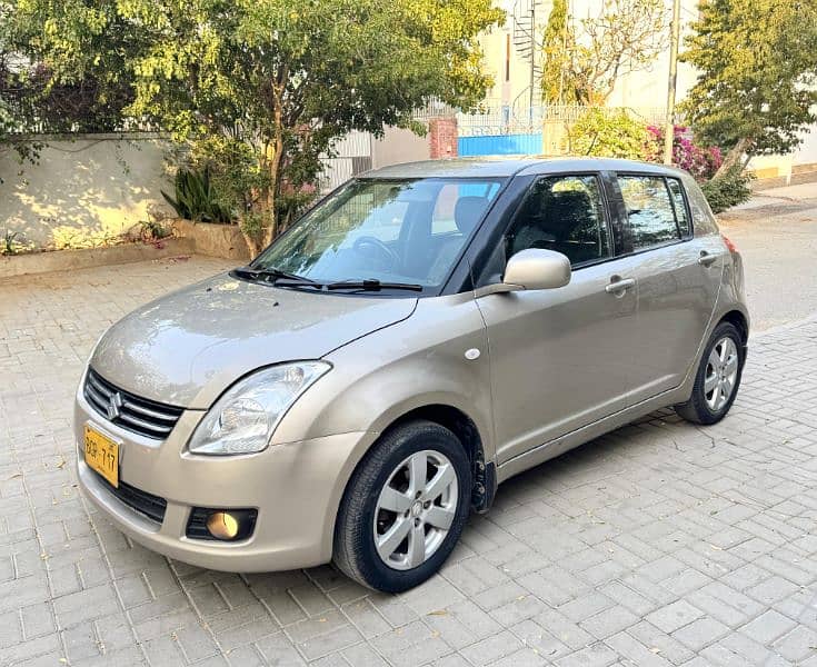 Suzuki Swift DLX 2016 automatic 1.3 Original 3