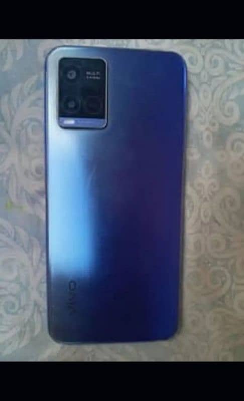 Vivo Y21 T (4+1/128) very good condition. . . 03324160727. . 2