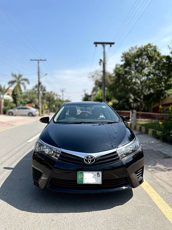 Toyota Corolla GLI 2015 Automatic 3