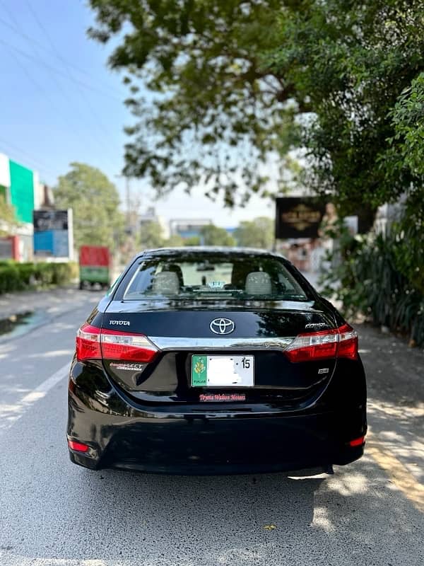 Toyota Corolla GLI 2015 Automatic 7