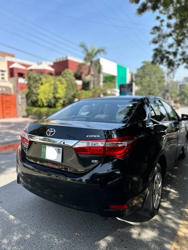 Toyota Corolla GLI 2015 Automatic 9