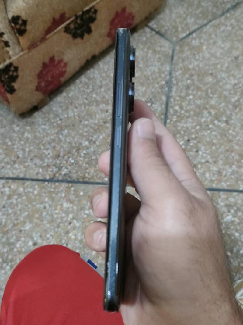 Redmi Note 13pro + 5