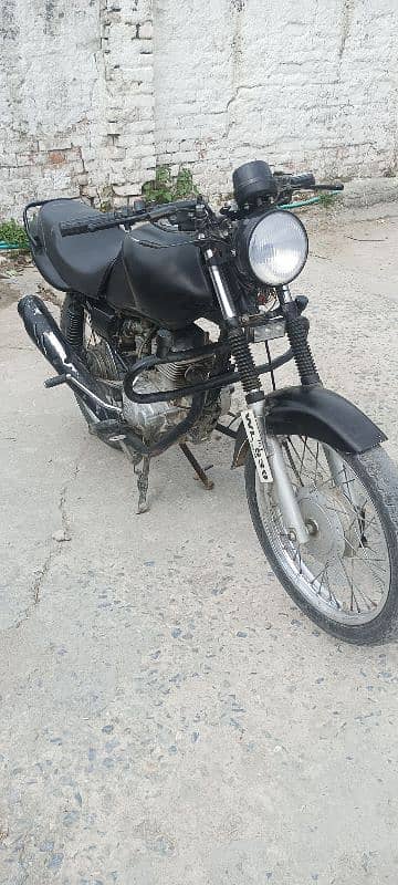 Super star 125 Ybr Shape 3