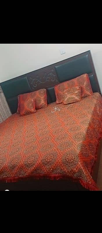 king size bed/ wooden bed/ bed with side tables and mattress/ bed set 0