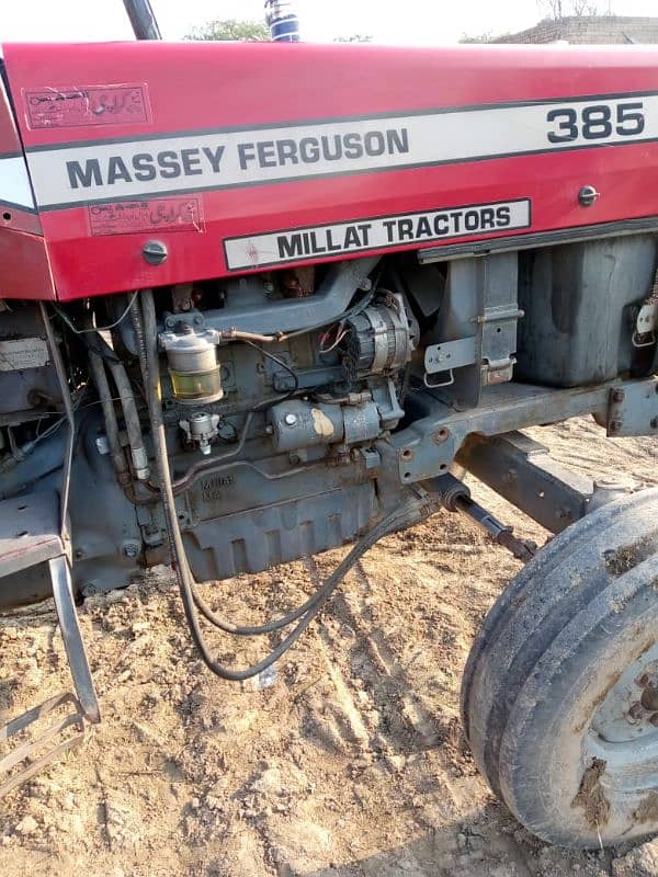 Massy 385 Tractor 15