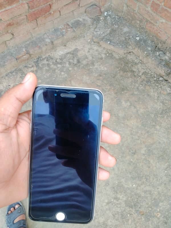 I phone 8 plus 4